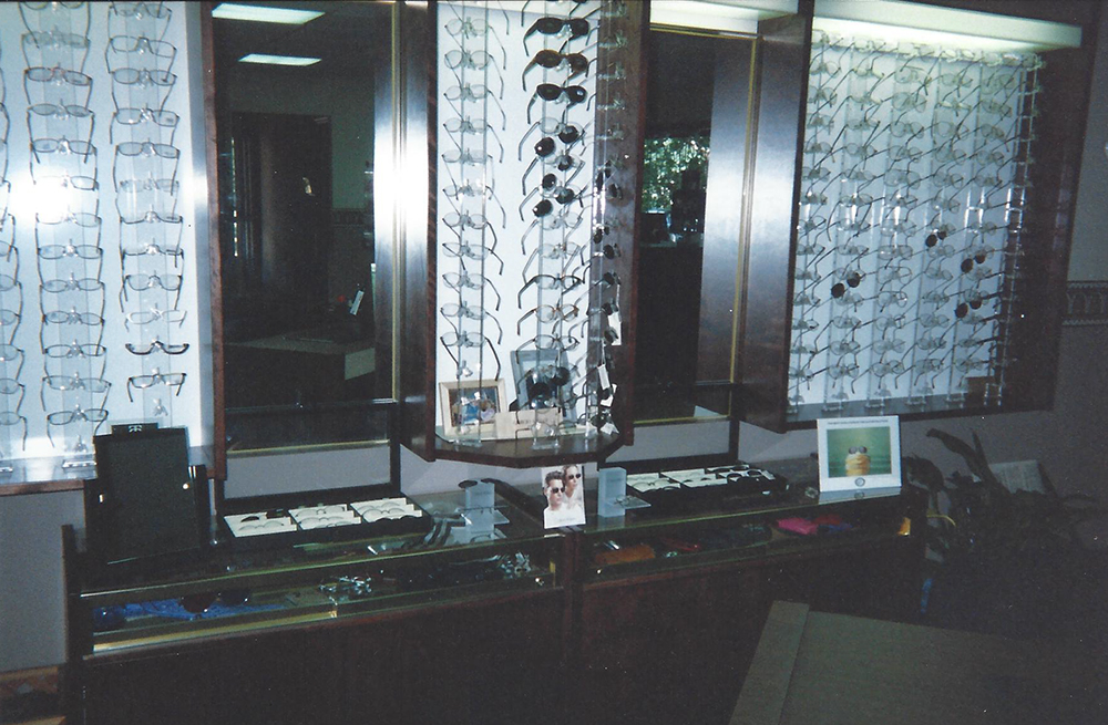 #305 – Optician Near New York City
