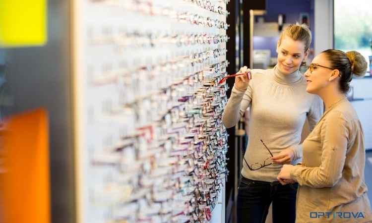 #2216 – Metro Detroit Area, Michigan – Multi-Location Optometry Practice for Sale – PENDING